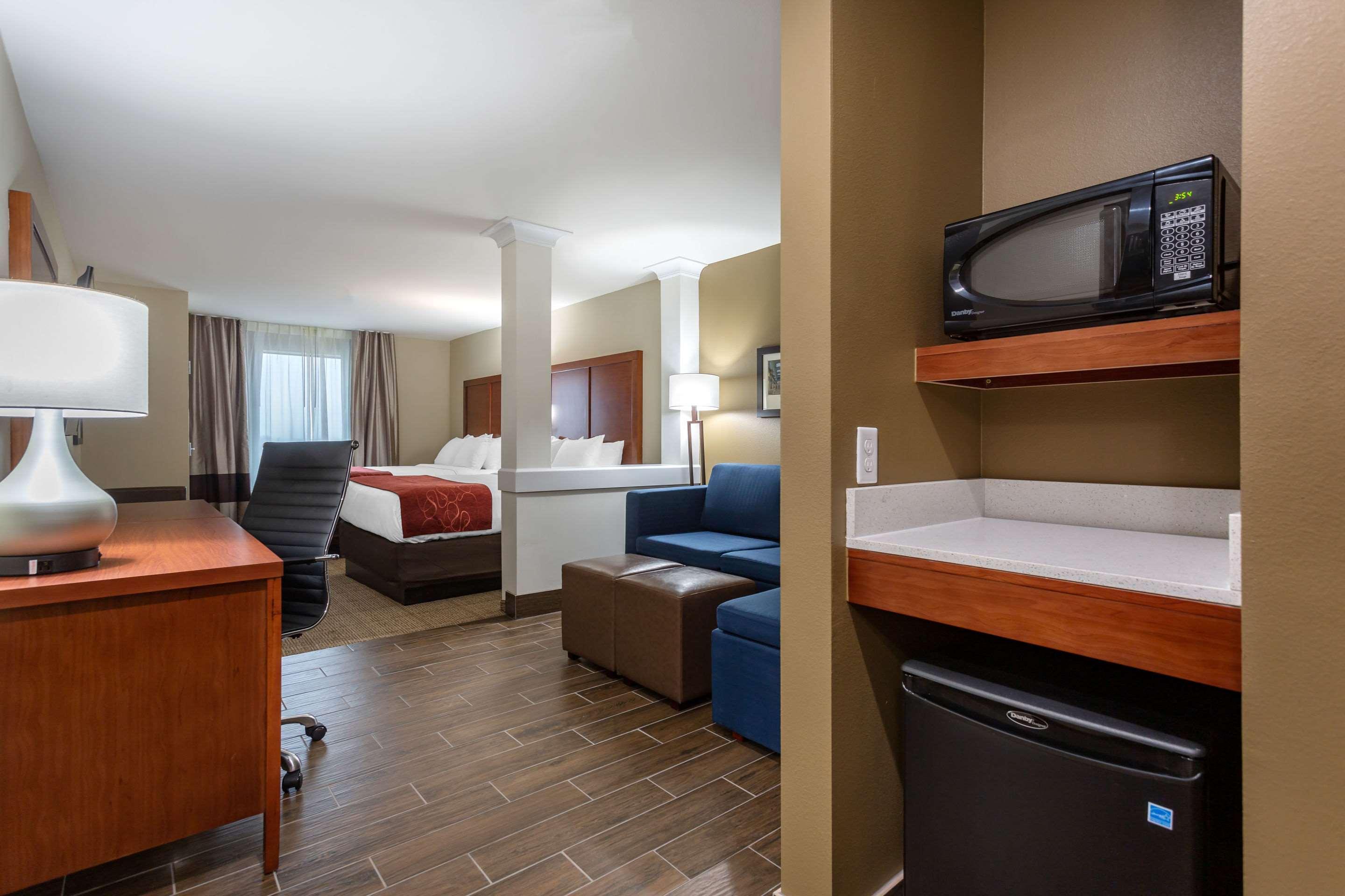 Comfort Suites Боулинг Грин Экстерьер фото