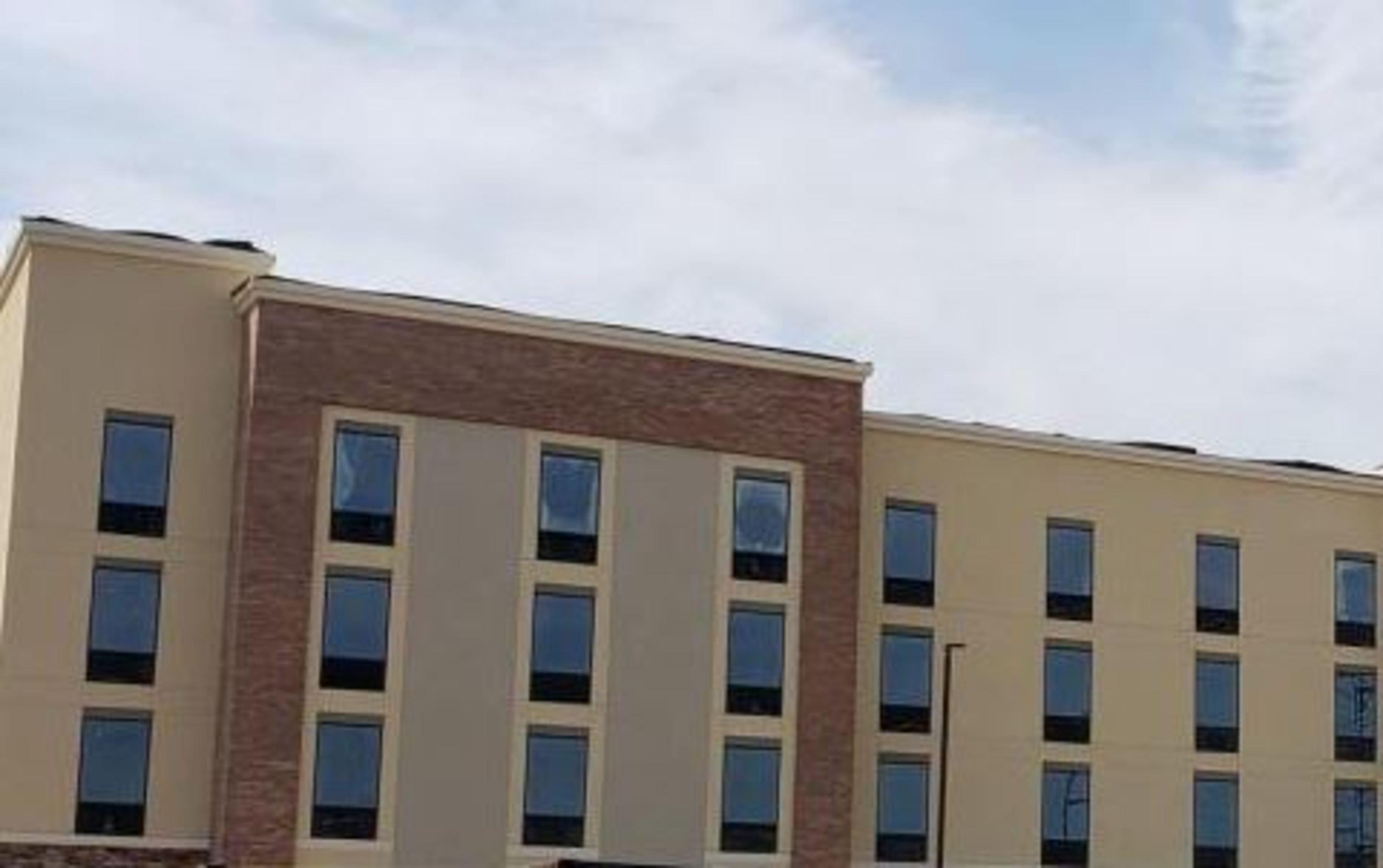 Comfort Suites Боулинг Грин Экстерьер фото