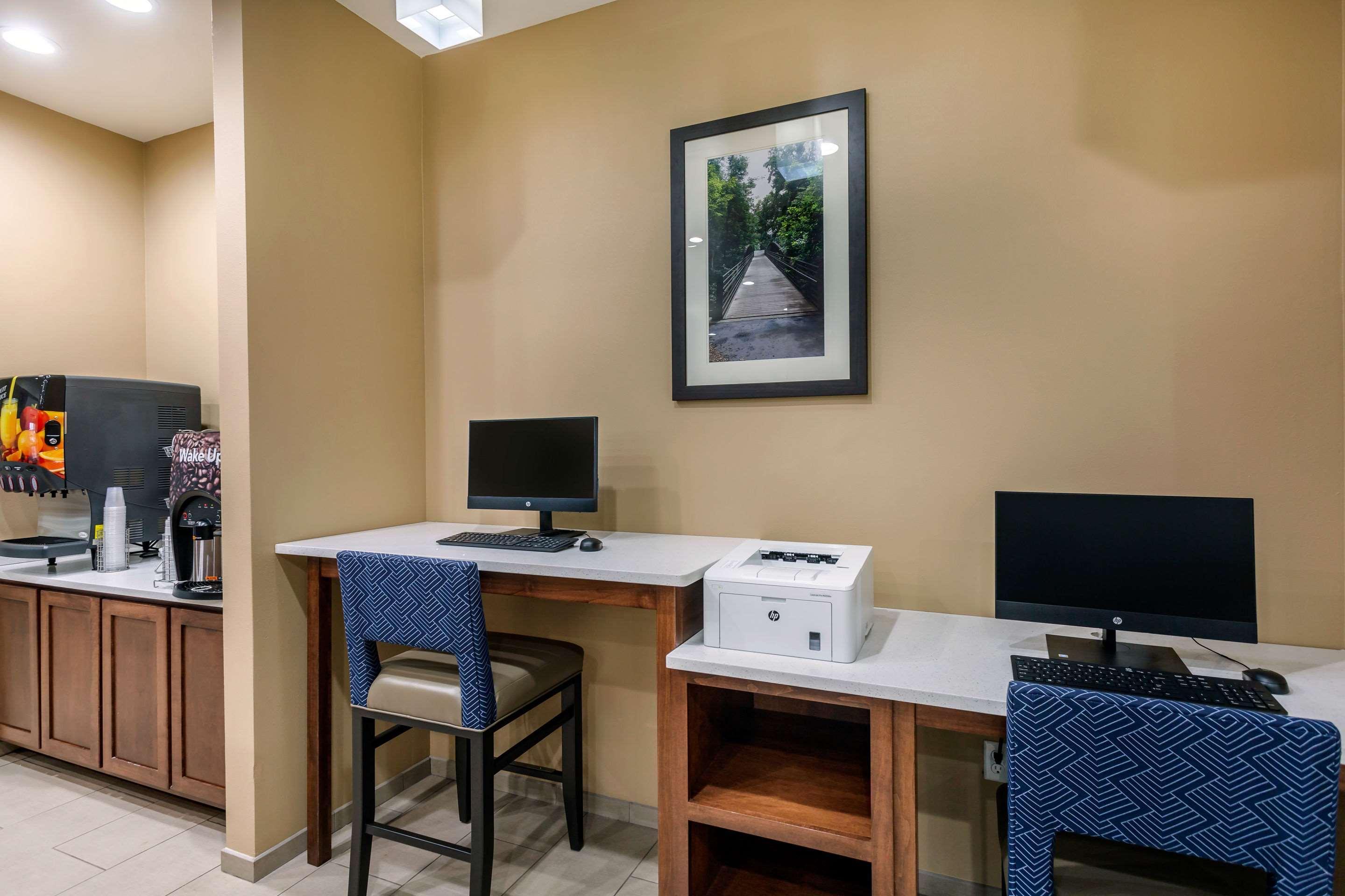 Comfort Suites Боулинг Грин Экстерьер фото