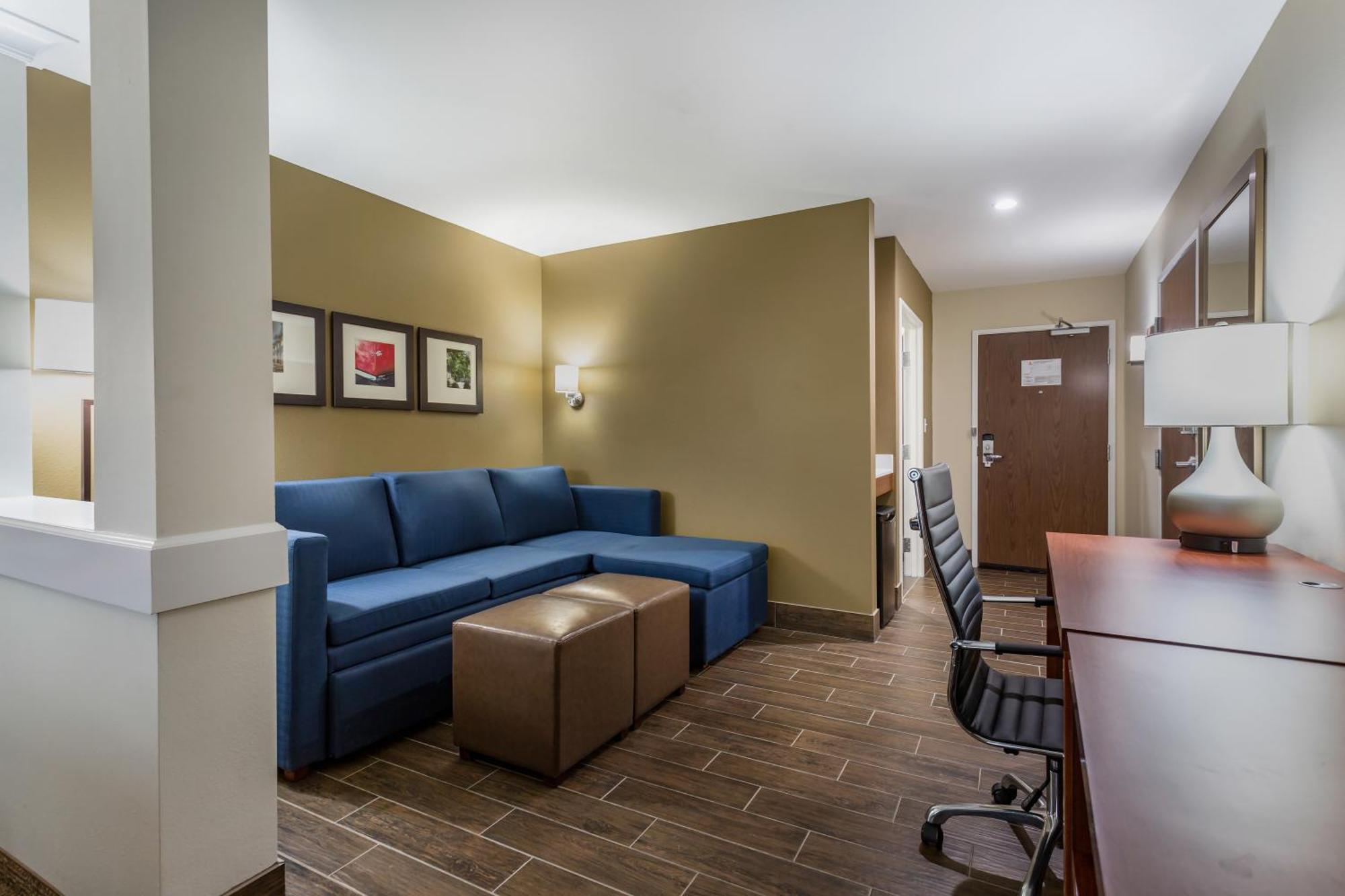 Comfort Suites Боулинг Грин Экстерьер фото